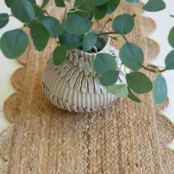 Scalloped Seagrass Table Runner