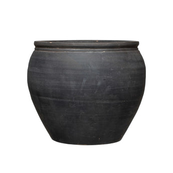 Terracotta Distressed Planter - Matte Black